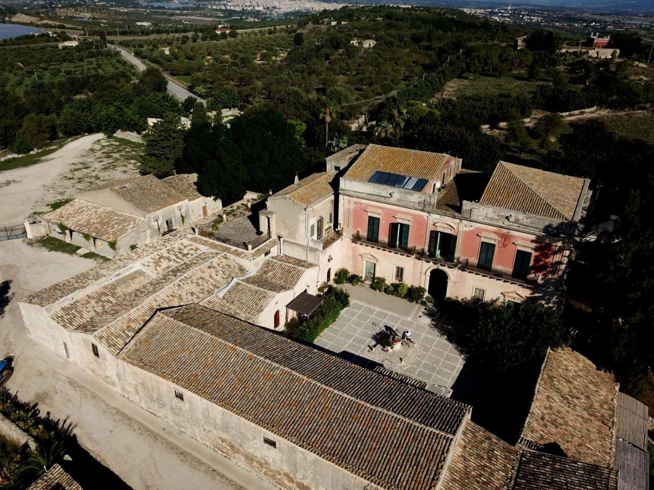 Casale Modica Villa โนโต ภายนอก รูปภาพ